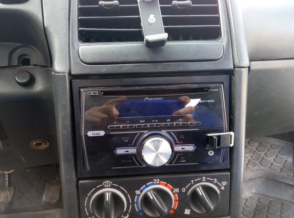 Новая магнитолла, усилитель, динамики и саб) — Lada 112 Coupe, 1,6 л ...