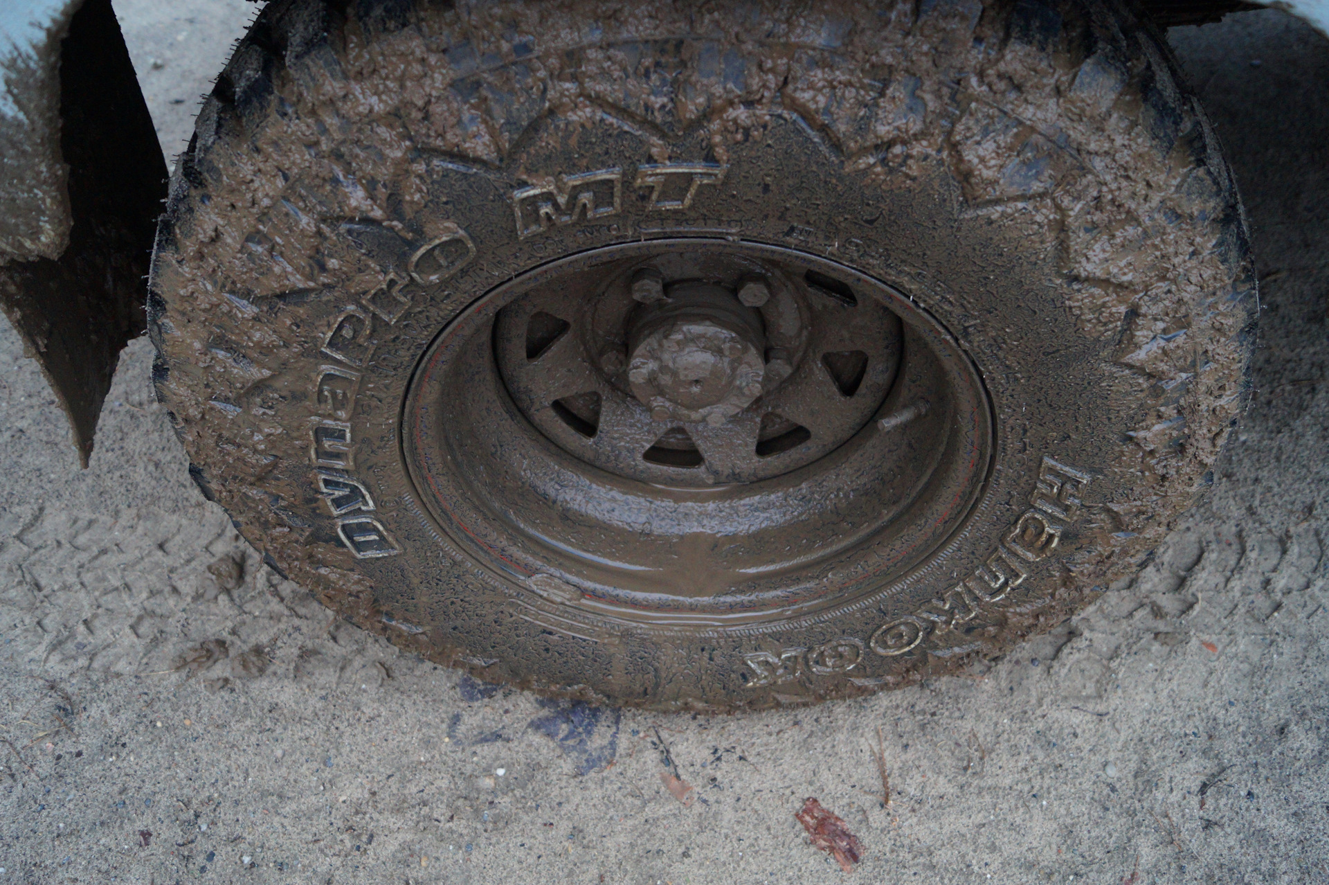 11.5 r15. УАЗ на 31 10.5 r15. Колёса 31 10.5 r15 l200. Hankook 31 10.5 15. 31 Шины на УАЗ.