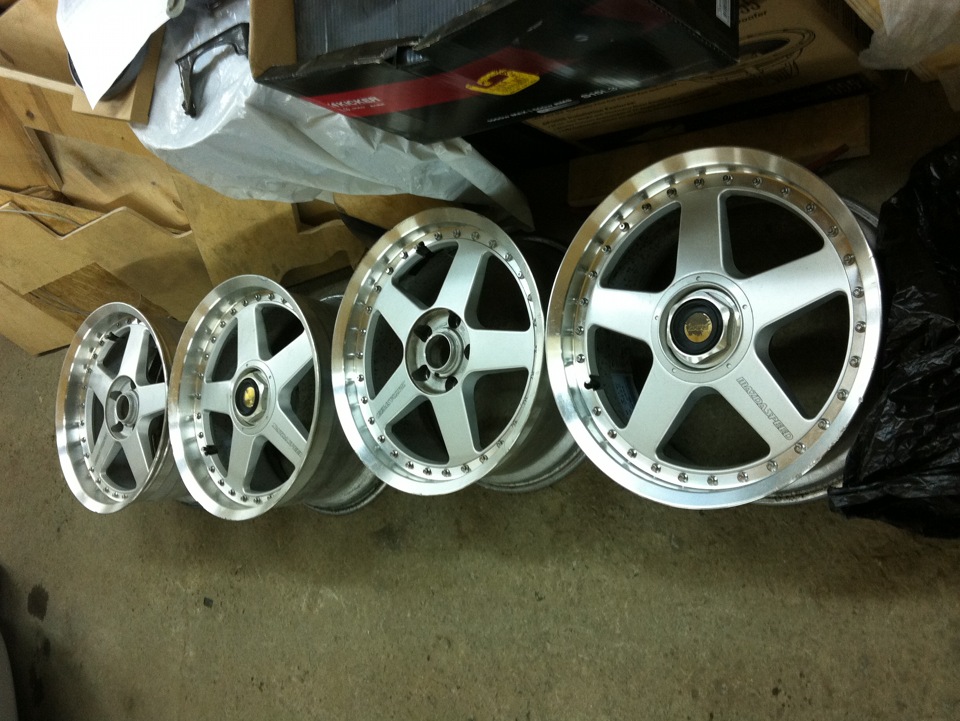 Rays volk racing l184s. Rays se37. Rays volk te37 r17. Volk racing te37 r14. Диски nismo lm gt1.