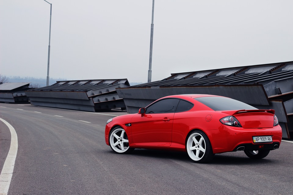 ауди тт рс купе. красная купе. красная купе. Jaguar xkr coupe. Bmw m6 coupe 2013.