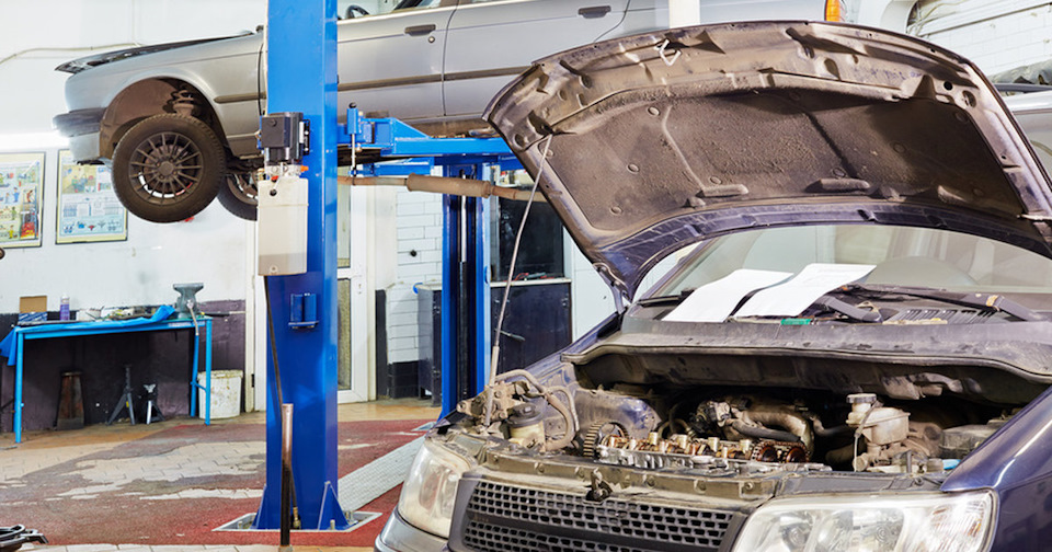 Автослесарь два года врал клиентке, что чинит ее автомобиль — DRIVE2