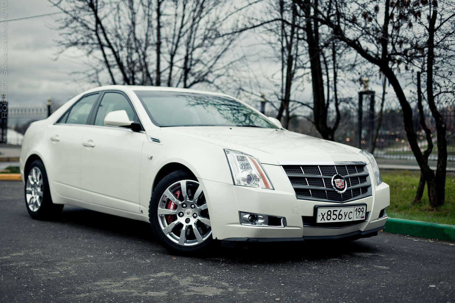 Cadillac CTS белый перламутр