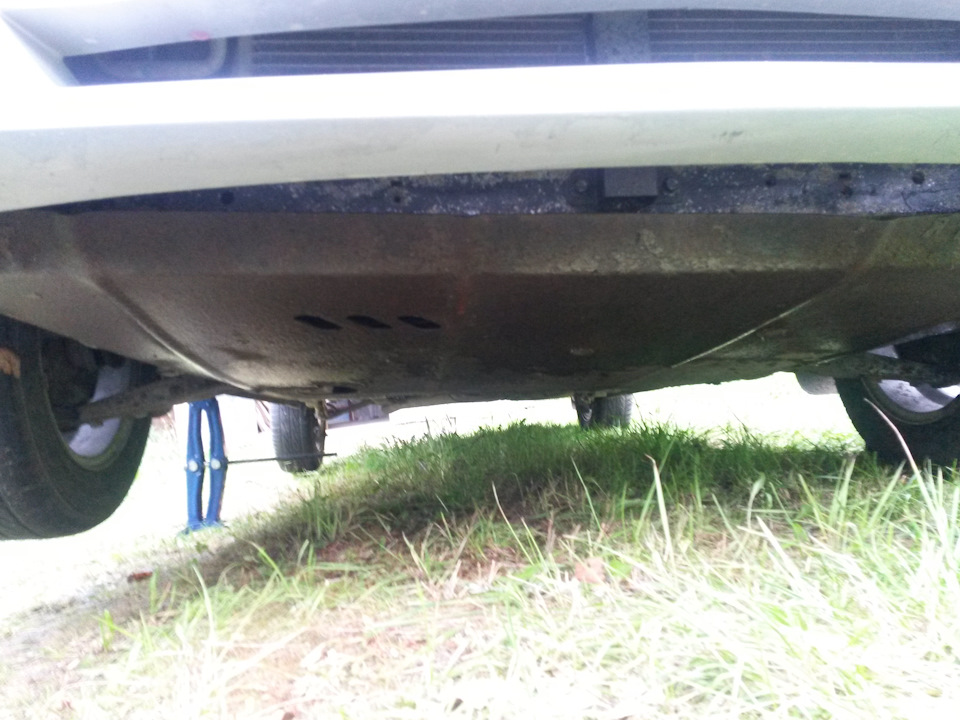 Покраска защиты двигателя без снятия в чёрный цвет. — KIA Spectra, 1,6 ...