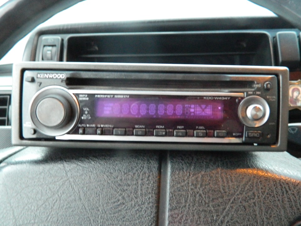 Стук при нажатии на педаль газа — Volkswagen Golf Mk2, 1,6 л, 1990 года ...