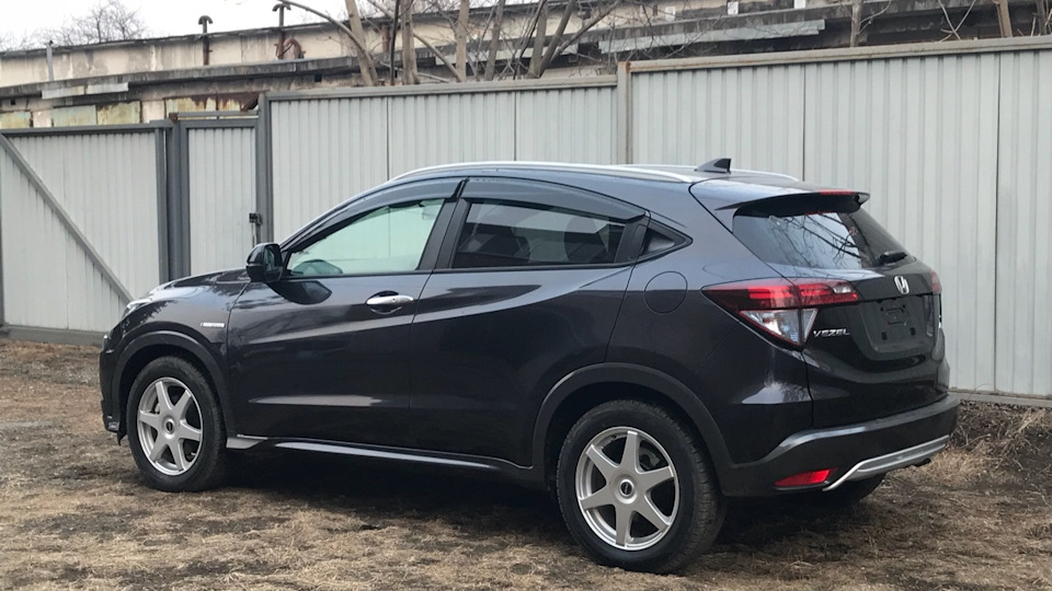 Honda Vezel 4WD