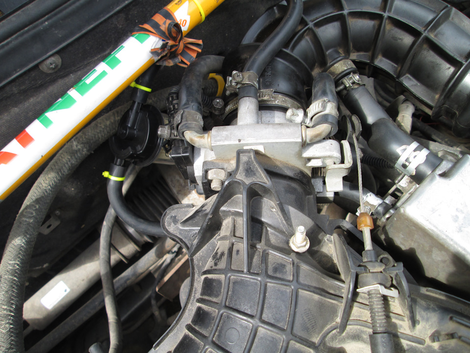 течь масла - Lada Приора седан, 1,6 л, 2011 года своими руками DRIVE2