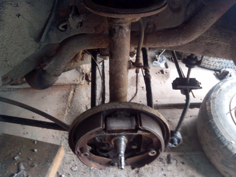 Сколько стоит ремонт задней подвески. — Nissan Bluebird (T12/T72), 1,6 ...