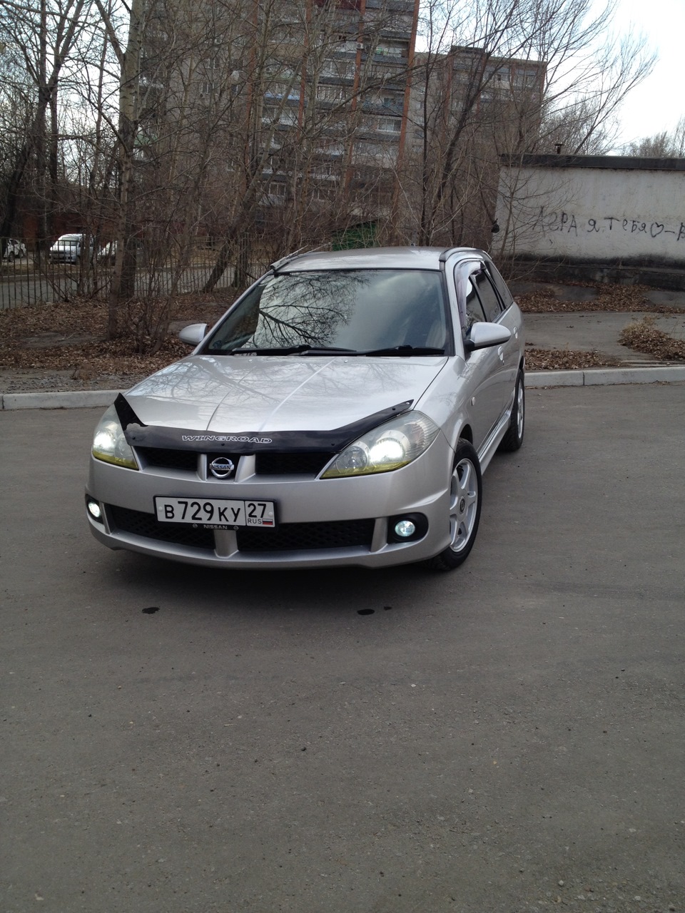 такой он сейчас.) — Nissan Wingroad (Y11), 1,5 л, 2003 года ...