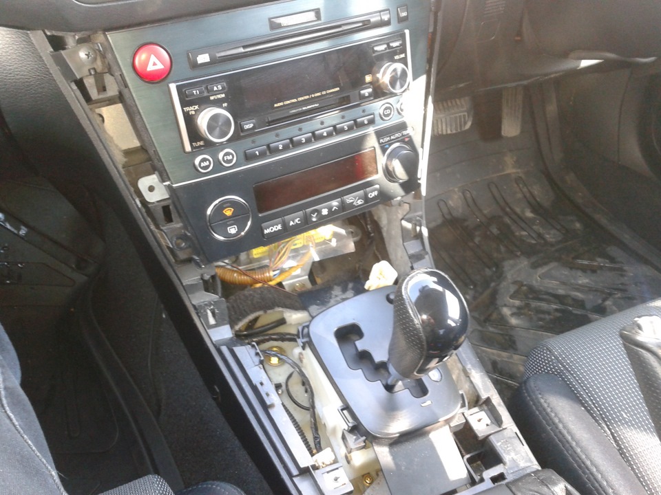 Как разобрать, подробно описано у truealex — Subaru Legacy (BL/BP)