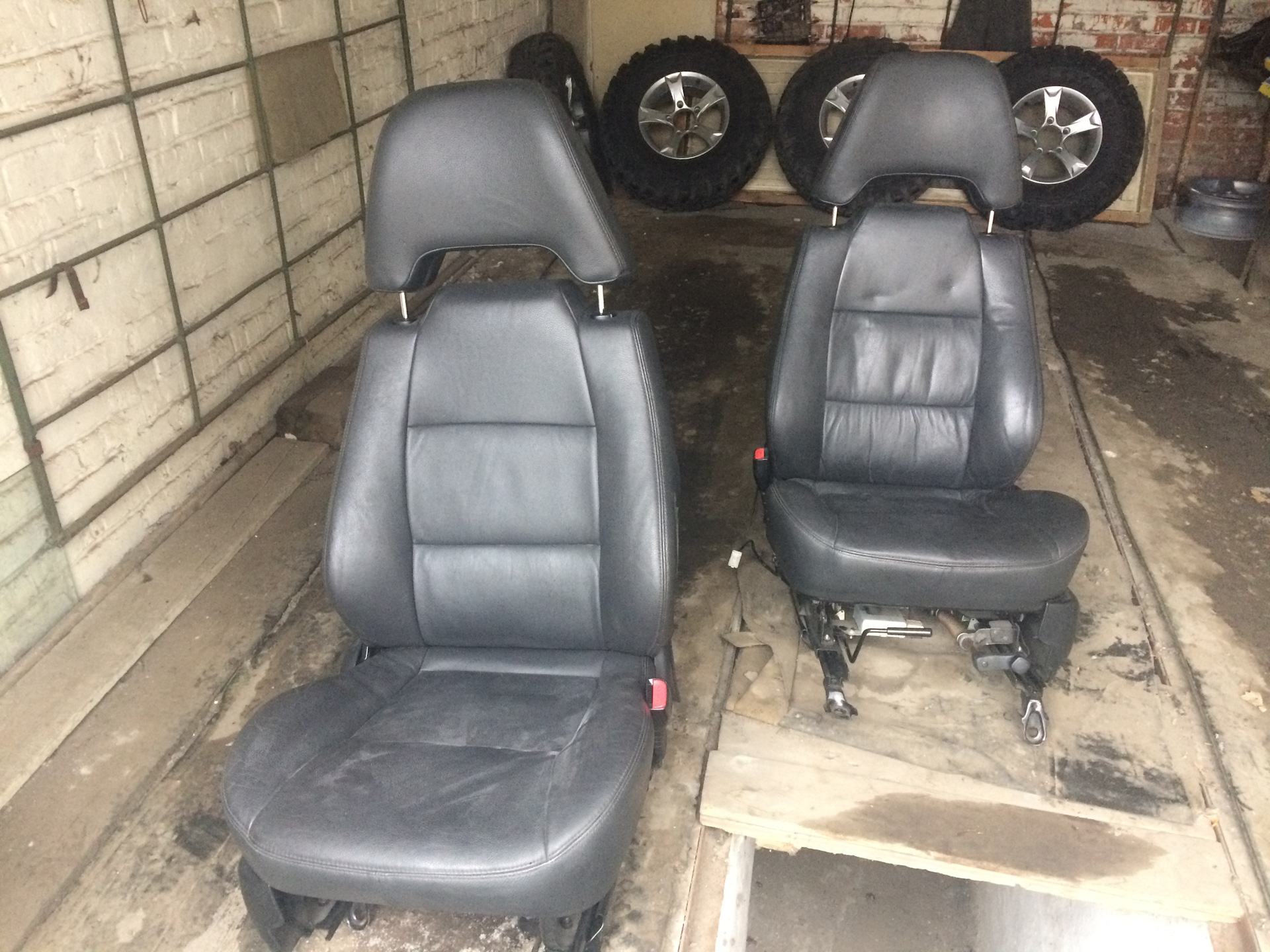 Сиденья тагаз. Сиденье переднее тагаз тагер. Тагер тагаз передние сиденья. Сиденья тагаз. Сиденья хендай акцент.