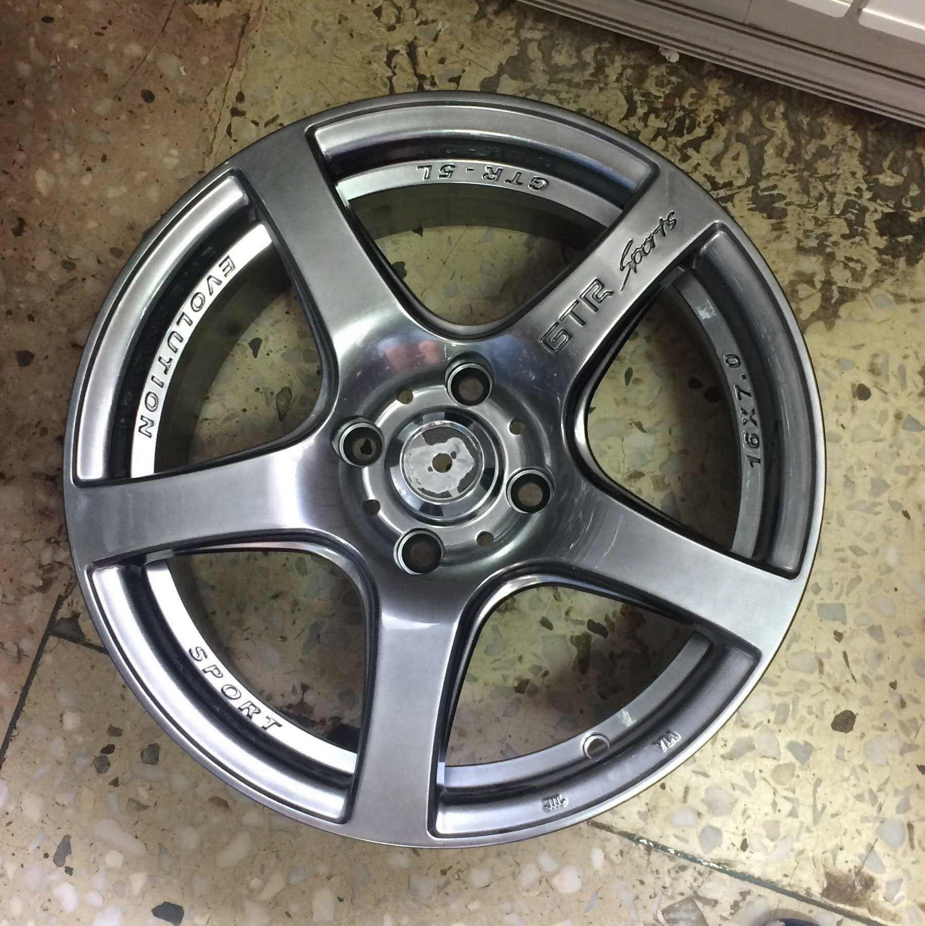 Gtr sport. Диски GTR Sport r16. GTR Sports r16. Диски GTR Sport r16 4x98. GTR Sport r16 на ВАЗ.