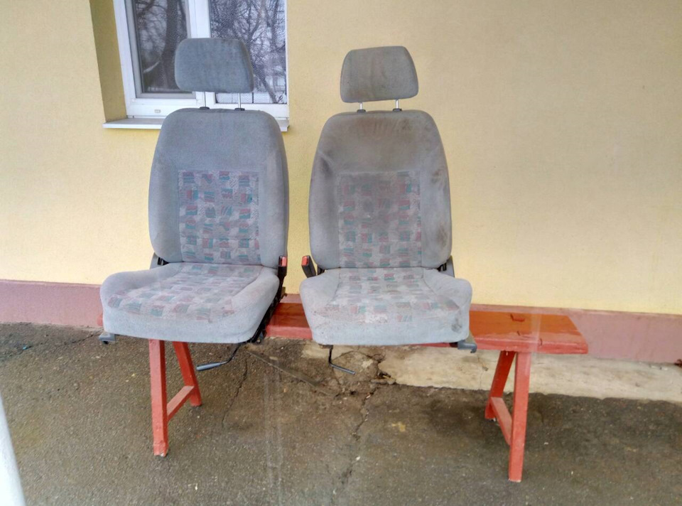 Сиденья с Ланоса на ВАЗ — Lada 21093, 1,5 л, 1992 года | своими руками ...