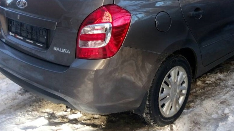 Замена салонного фильтра 134500 км — Lada Калина 2 универсал, 1,6 л ...