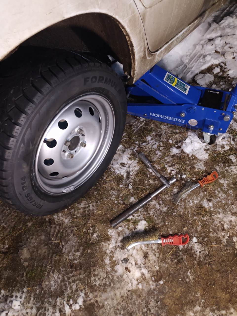 Фото в бортжурнале Lada Гранта Лифтбек (2G)