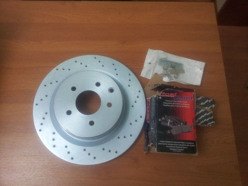 Тормозные диски задние под Brembo на 350z — Nissan 350Z, 3,5 л, 2003 ...