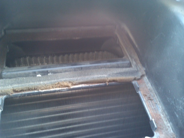 Греется магнитола — Mercedes-Benz Vito (1G), 2,2 л, 1999 года | своими ...