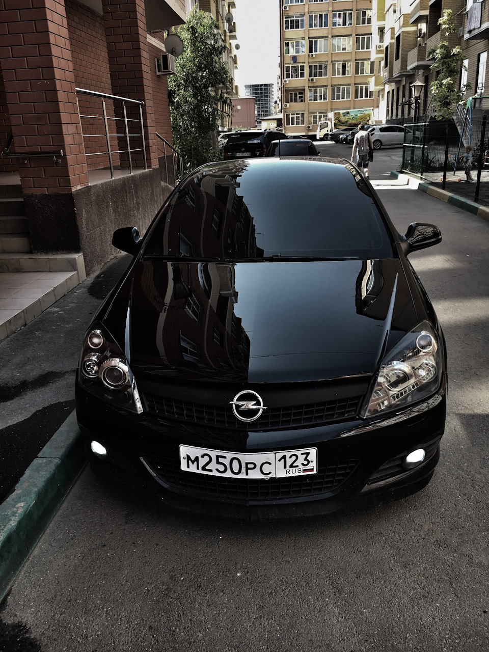 Продажа Opel Astra H — Opel Astra H GTC, 1,8 л, 2010 года | продажа машины  | DRIVE2