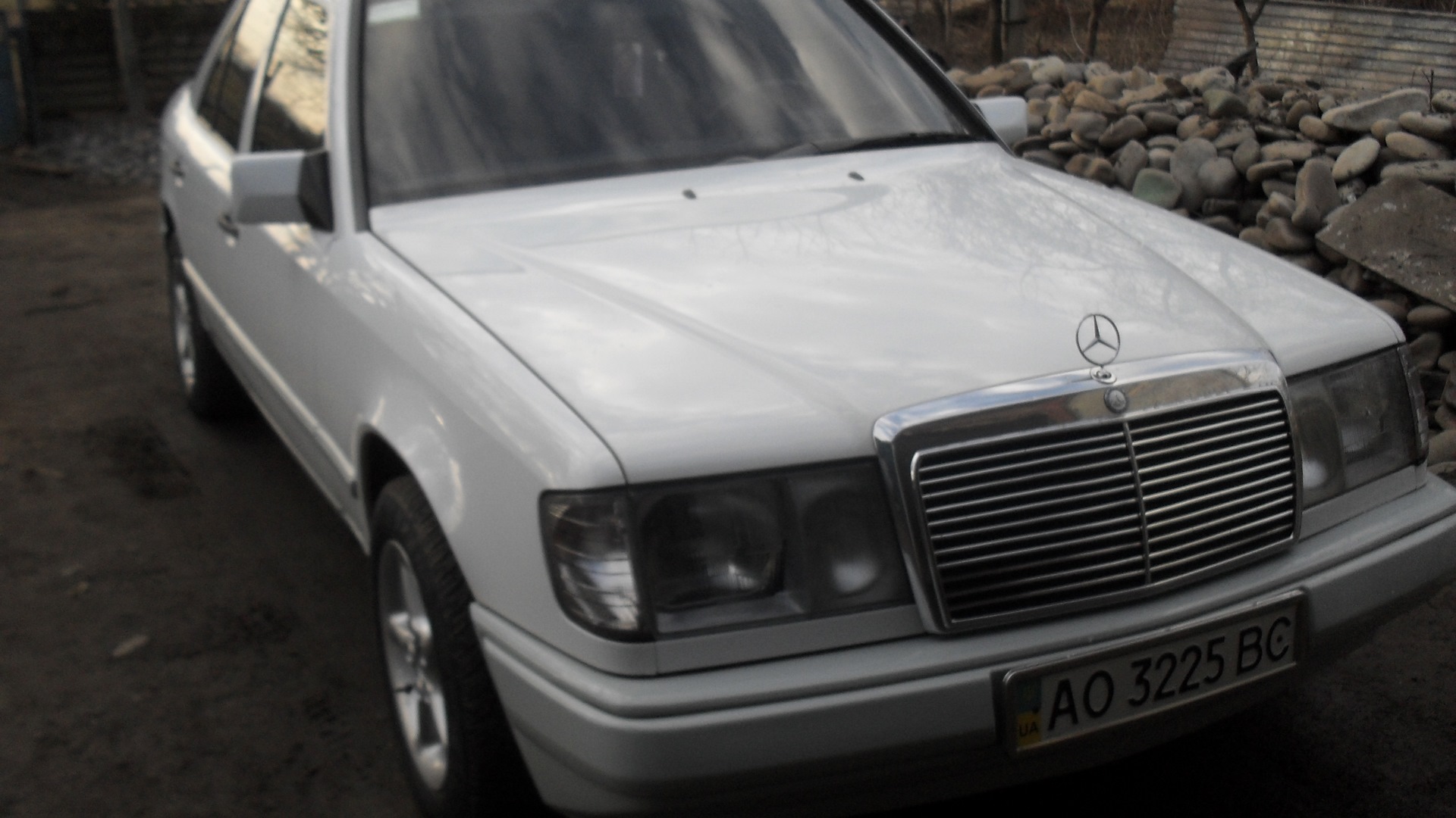 Mercedes-Benz E-class (W124) 3.0 бензиновый 1988 | кортеж на DRIVE2