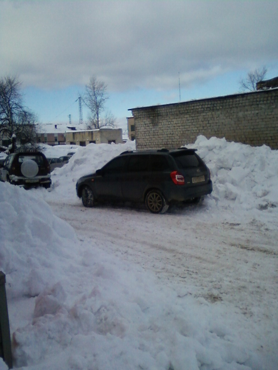 Какую резину поставить на 17е диски? — Lada Калина 2 универсал, 1,6 л ...