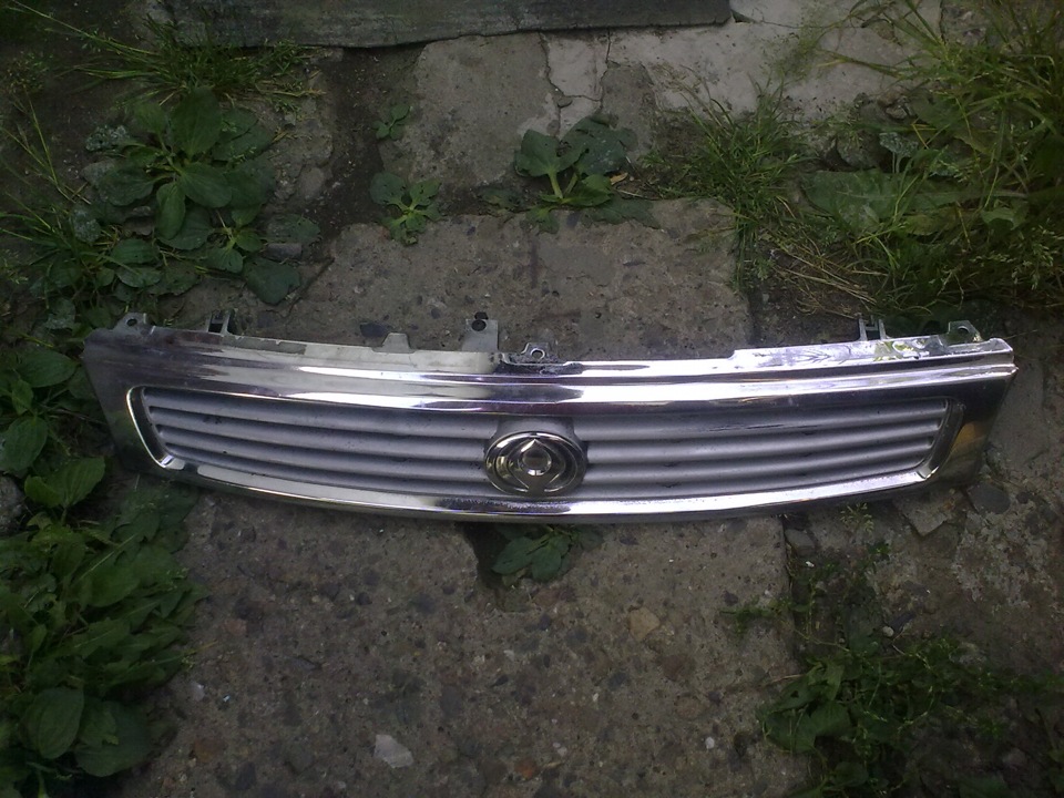 Покраска решетки радиатора. — Mazda 626 IV (GE), 2 л, 1996 года ...