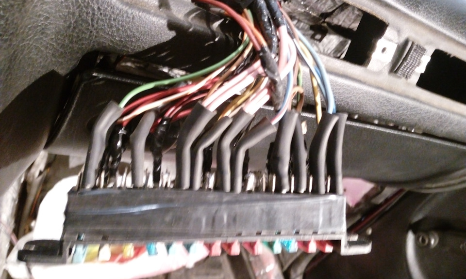 торпедо/панель от волги 3110 complete 99% — LADA 4x4 5D, 1,8 л., 1998 ...