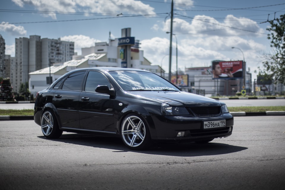 Chevrolet Lacetti на 17 дисках