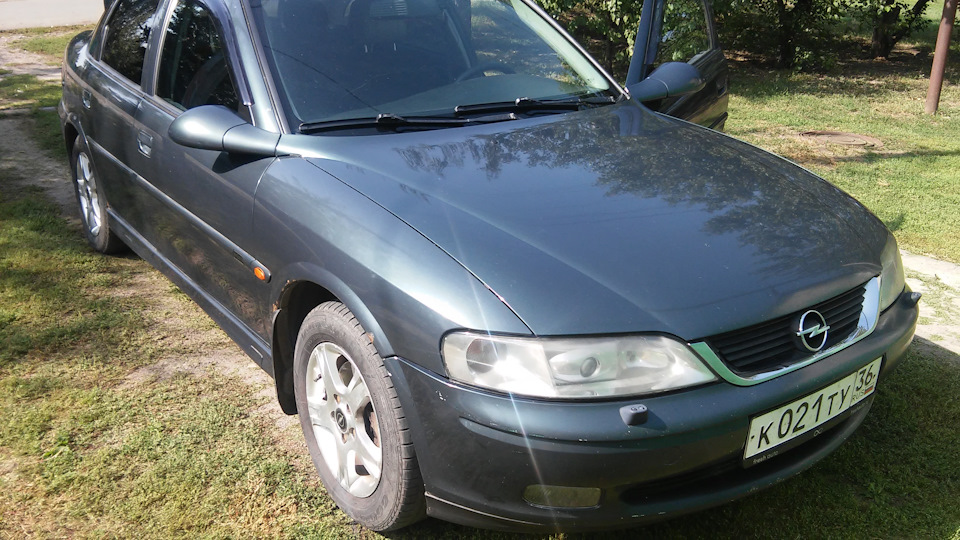 Opel vectra 2001 год. Опель Вектра 2001.