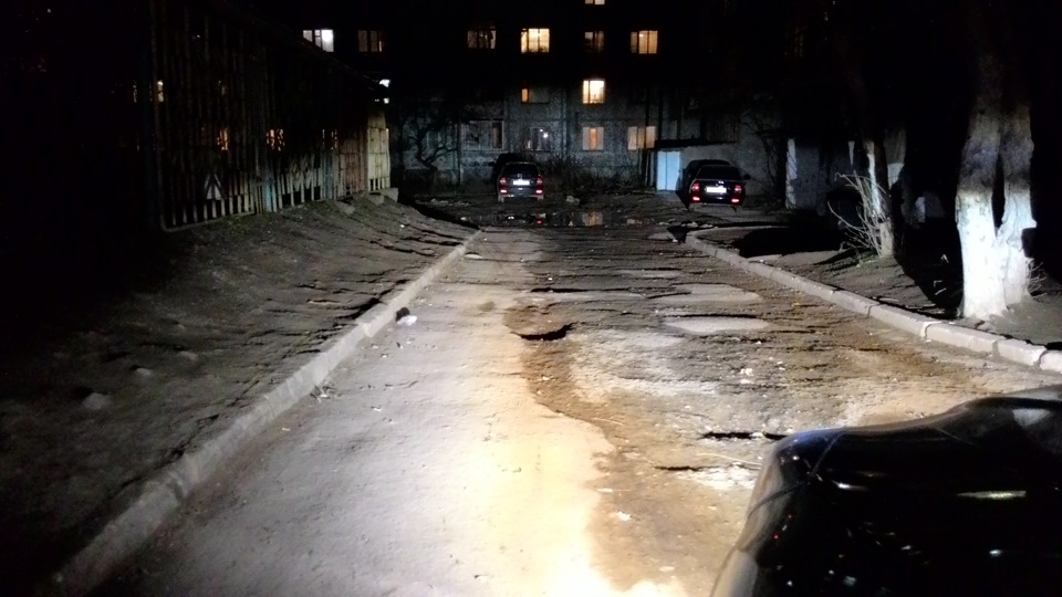 фото как светят птф с би-линзами — Ford Focus III Sedan, 1,6 л, 2012 ...