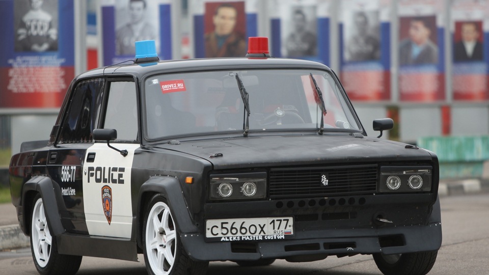 Р’РђР— 2105 Police