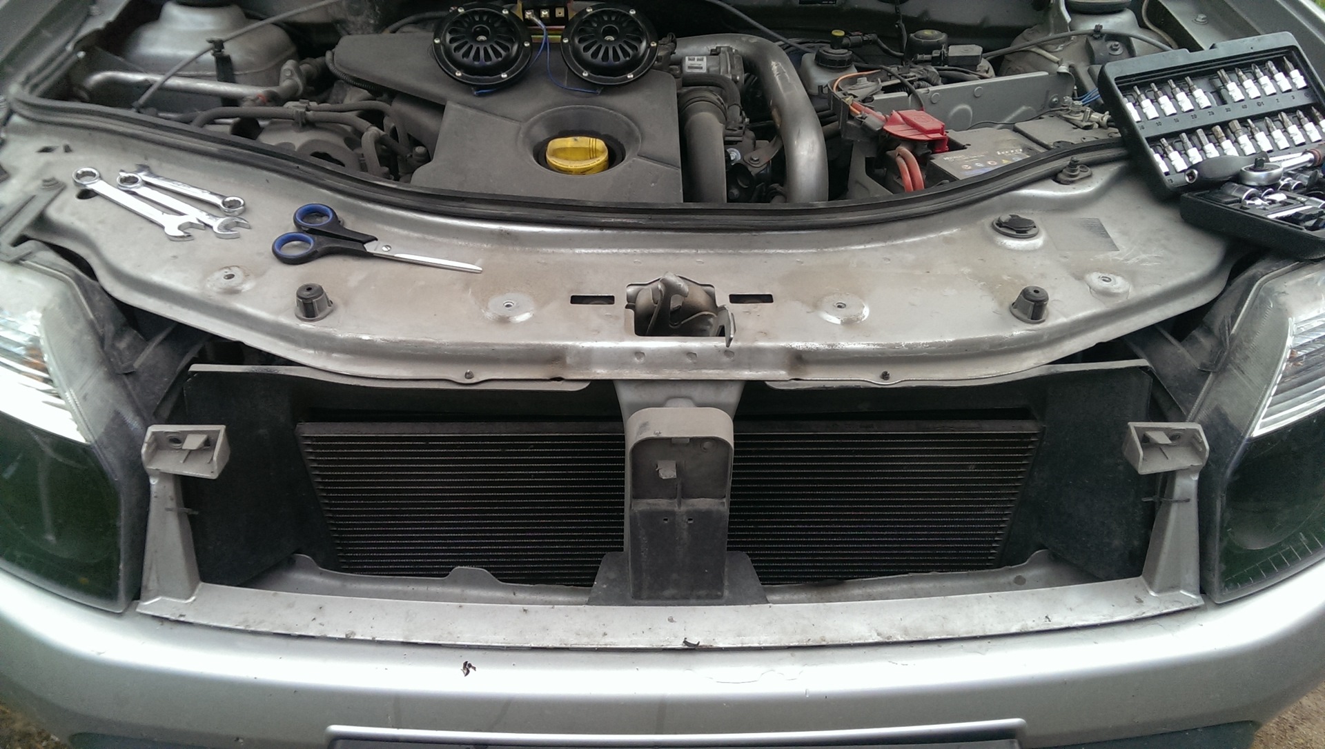 Сигнал рено дастер 2. Сигнал рено дастер. Сигнал дастера. Звуковой сигнал рено дастер 2. Сигналы волга на дастер.