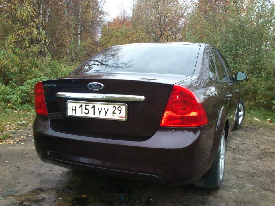 ///Red Lights/// — Ford Focus Hatchback II, 1,6 л, 2010 года | тюнинг ...