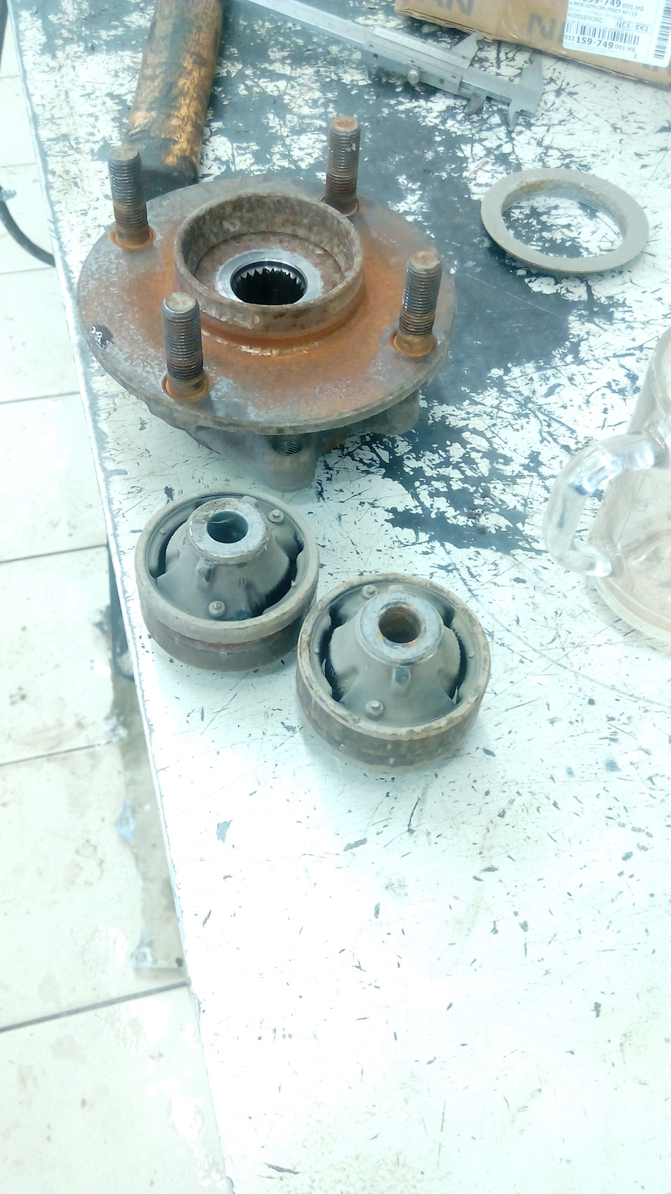 Замена кое. Замена кое. Гитара тиида. Замена кое. Демпферы тойота королла 100.