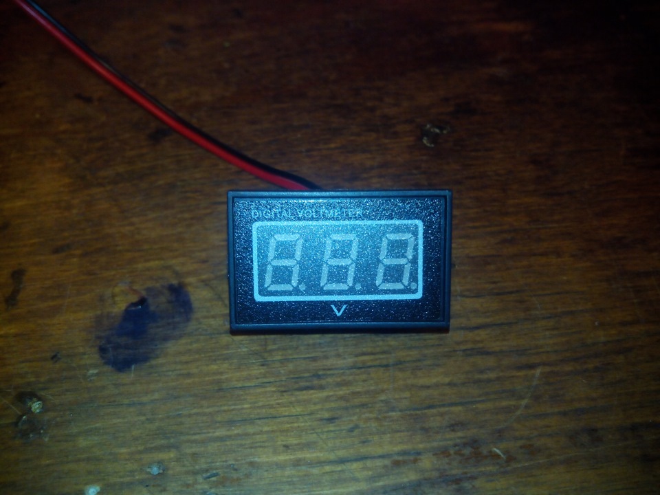 Поставил вольтметр — Mitsubishi Pajero Sport (1G), 2,5 л, 2007 года ...