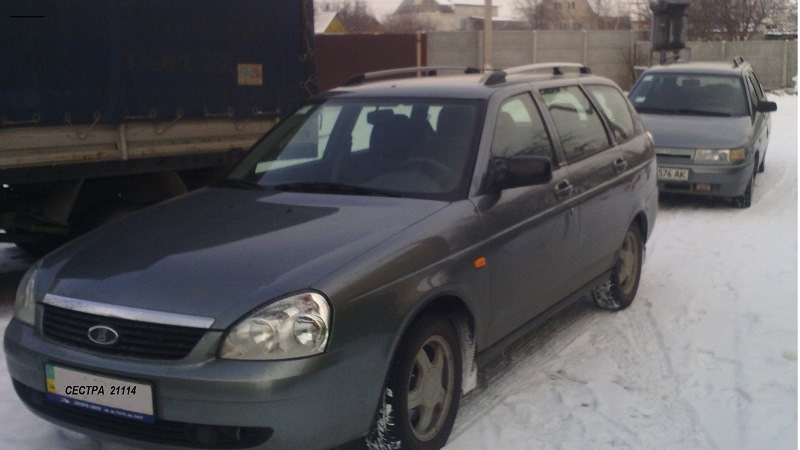 Приора универсал 2011 года. Ваз 2111 195 50 15. Ваз 2111 приора. Ваз 2111 приора универсал. Ваз 2111 и приора универсал.