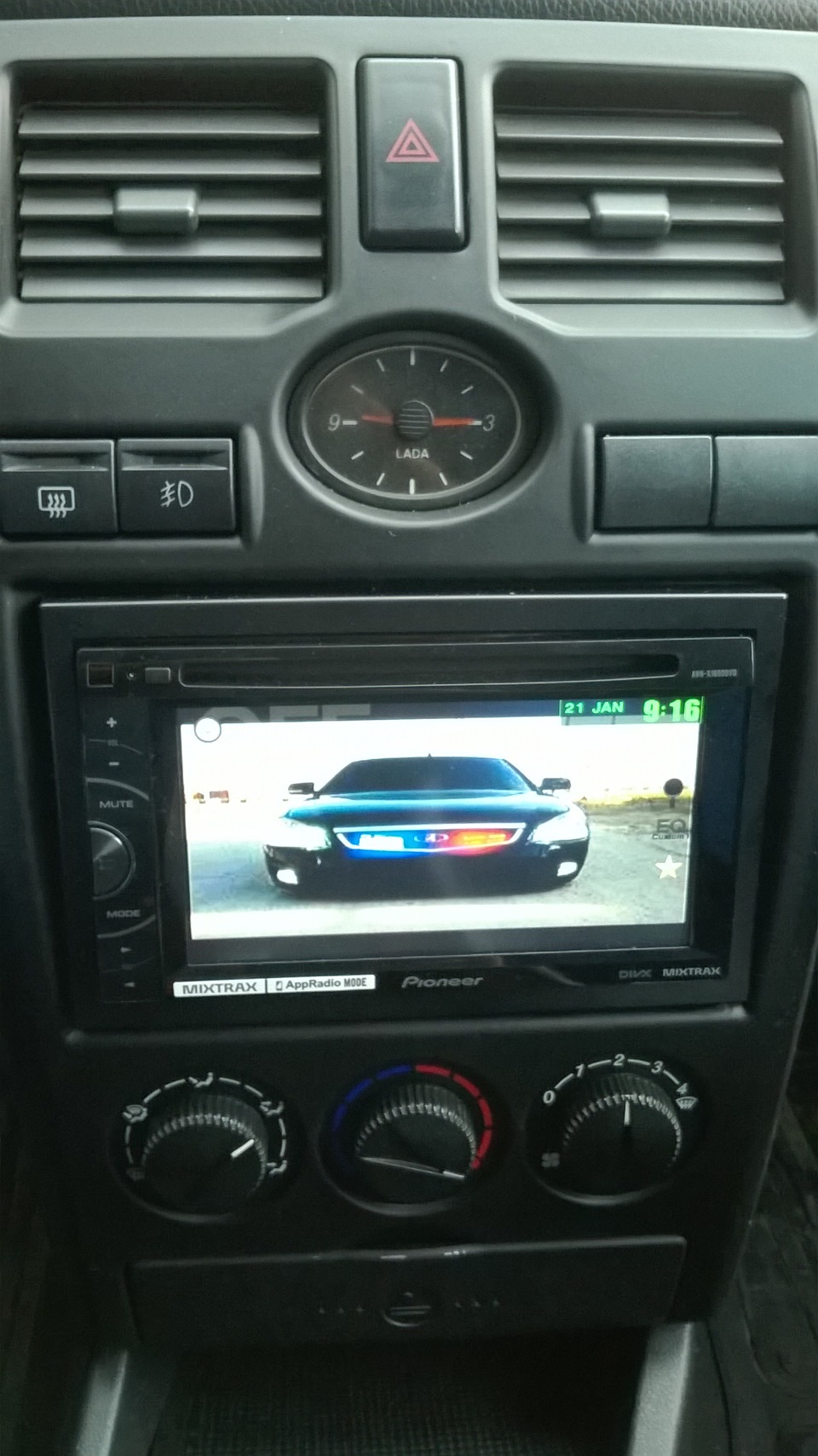 теперь установлен pioneer avh-x1600dvd — DRIVE2