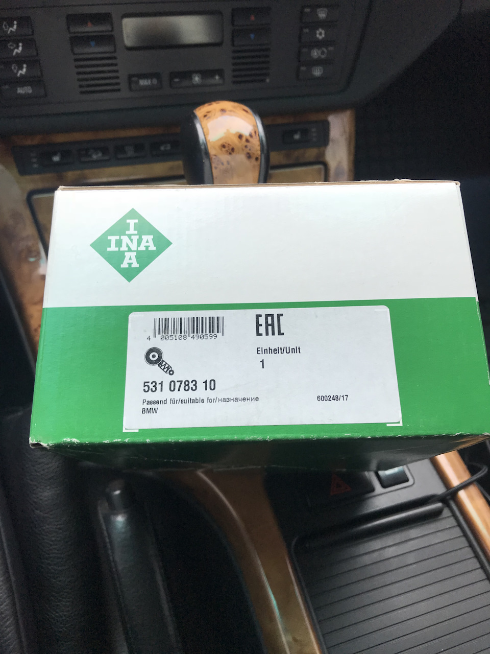 e2f4575s-960.jpg