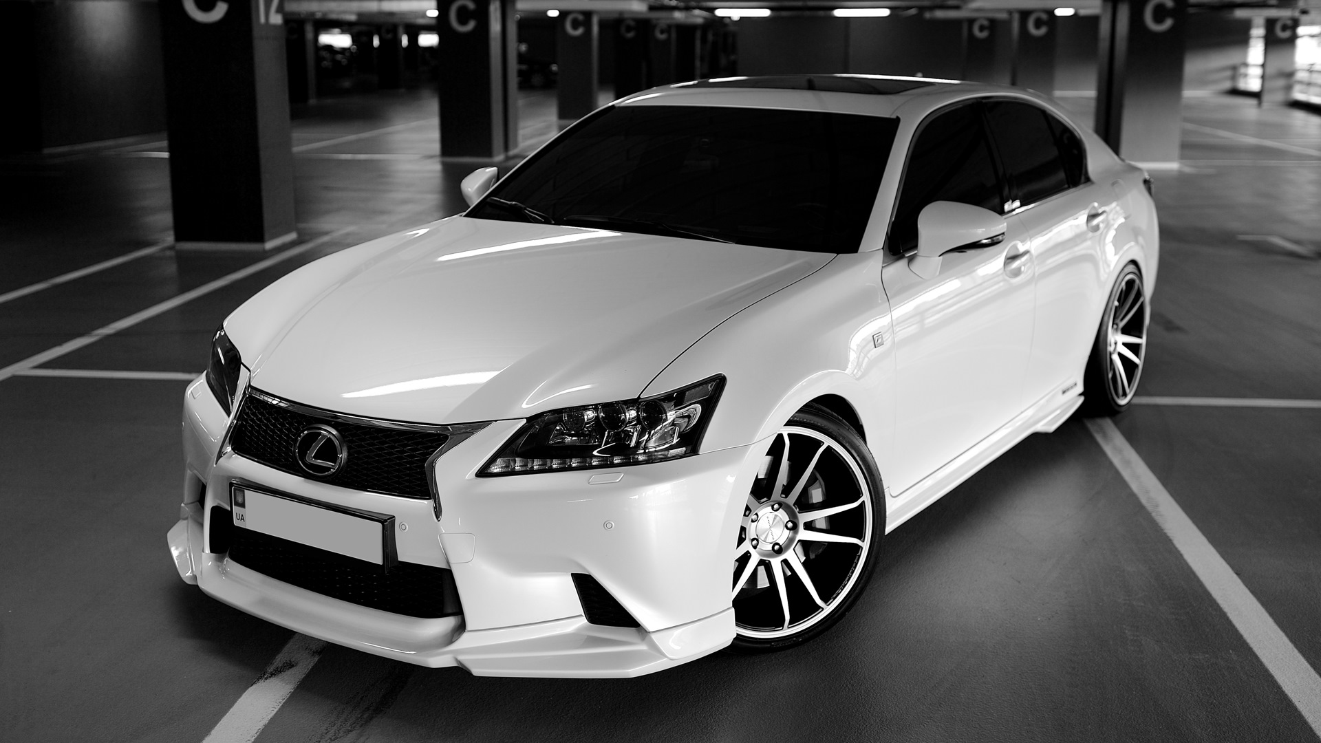 White gs. Lexus GS Wald. Лексус GS 350 обвес. Лексус седан в обвесе. Обвес Лексус GS.