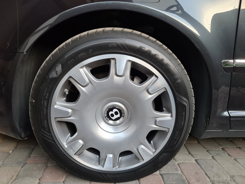 Покупка и установка летних шин для новых дисков на VW Phaeton ...