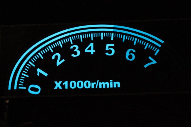Эквалайзер на стекло авто работающий в такт с музыкой — Volvo S60 (1G ...