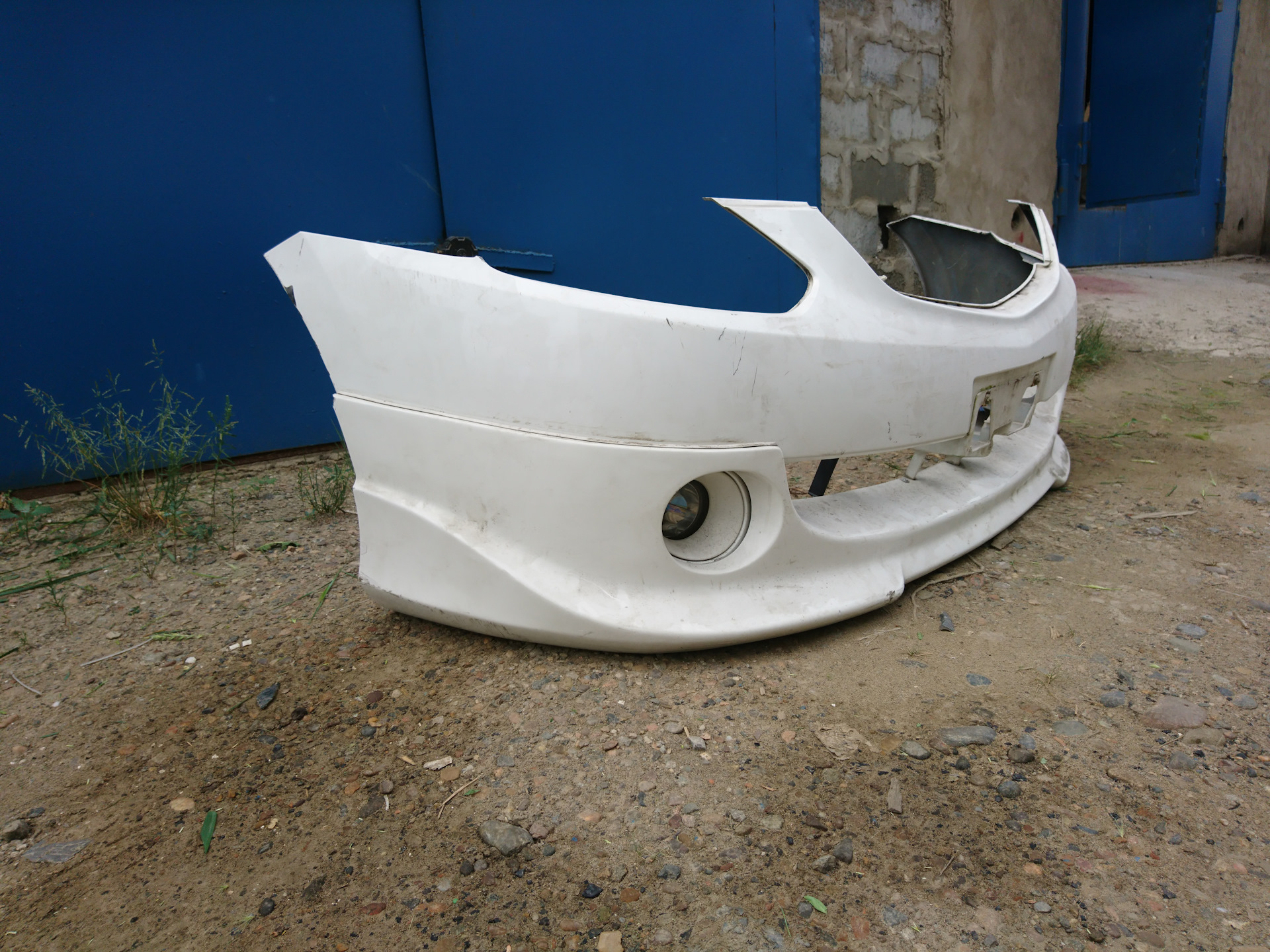 Передний бампер форд фокус 2 кабриолет артикул. Бампер дорестайл. Бампер передний лансер 9 дорестайл артикул. Передний бампер лансер 9. Губа на бампер лансер 9.