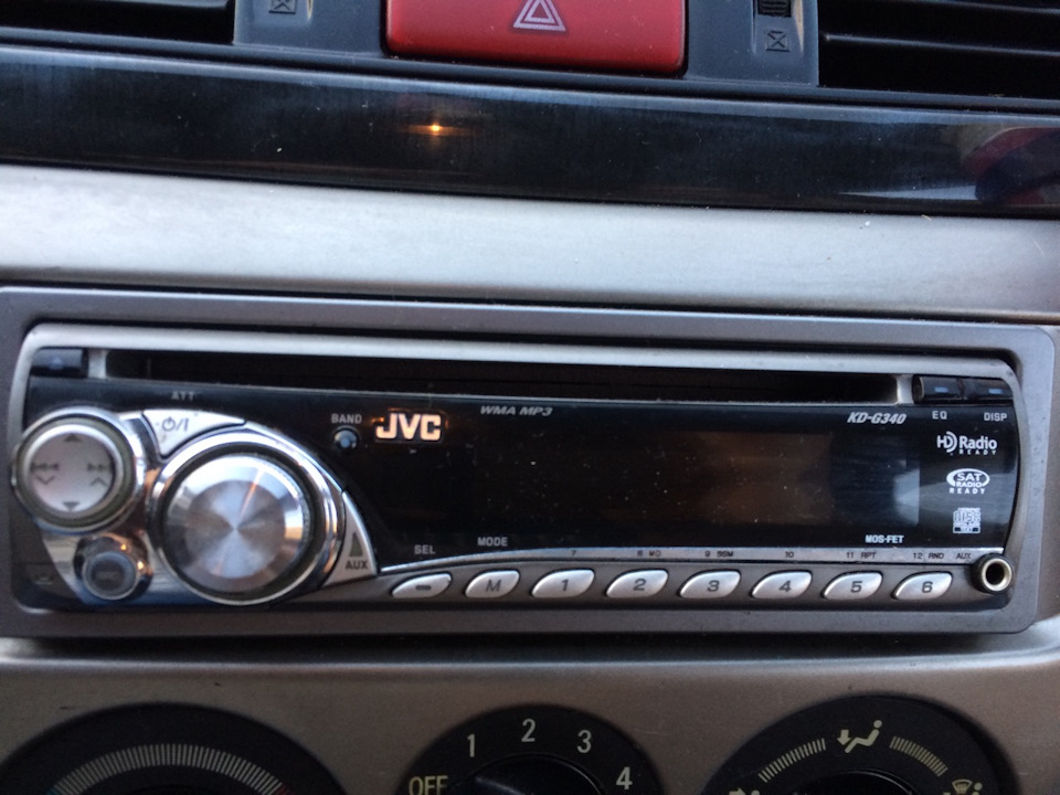 Как снять магнитолу jvc с машины #6 Нужна помощь. JVC KD-G340 - Mitsubishi Lancer IX, 1,6 л, 2005 года автозвук D