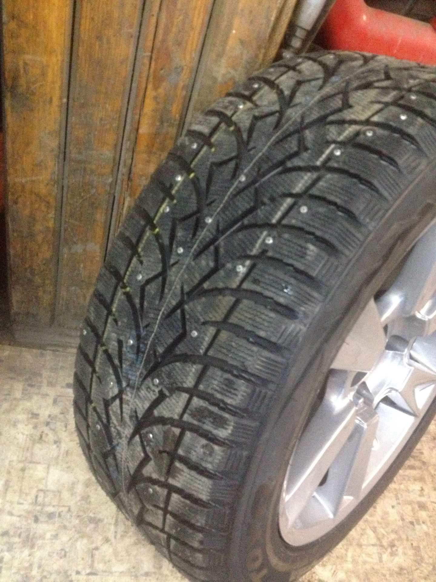 Зима r20. 265 60 R20 drive2. 265/50 R20 Toyota Surf. 265 50 20 J9.5. 250/55r20.