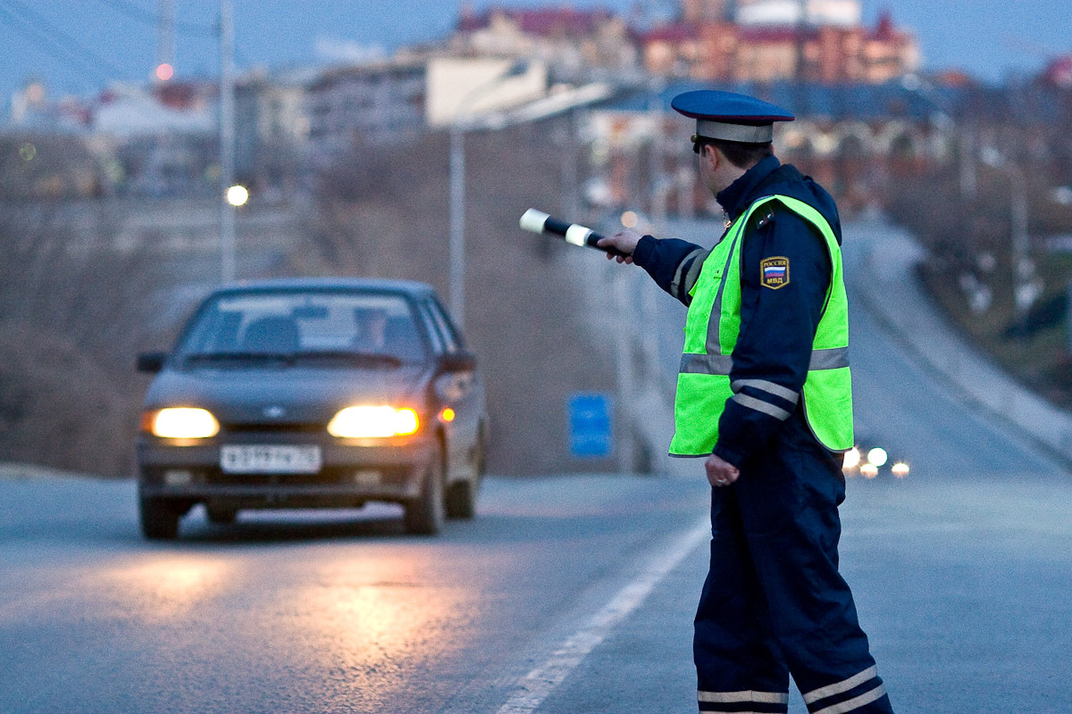 Суд признал законным остановку водителей вне постов ГИБДД — DRIVE2