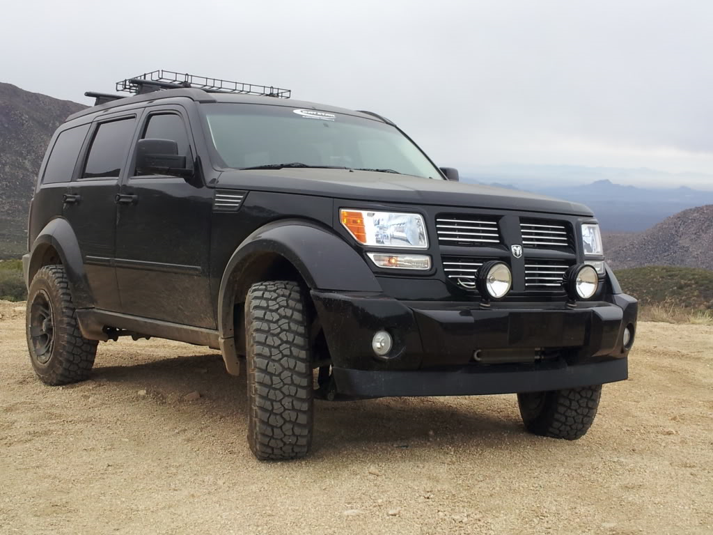 Dodge Nitro off Road