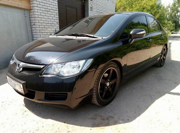 Чип тюнинг Honda Civic VIII 4D с двигателем 1.8