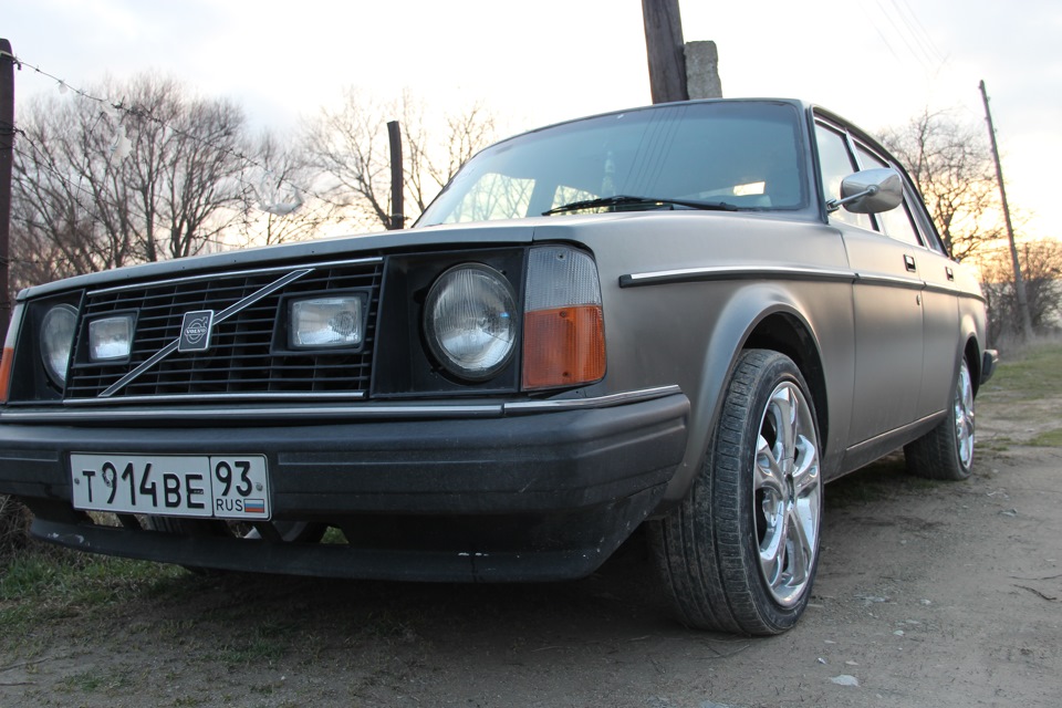 Вольво друга — Volvo 240, 2,3 л, 1981 года | другое | DRIVE2