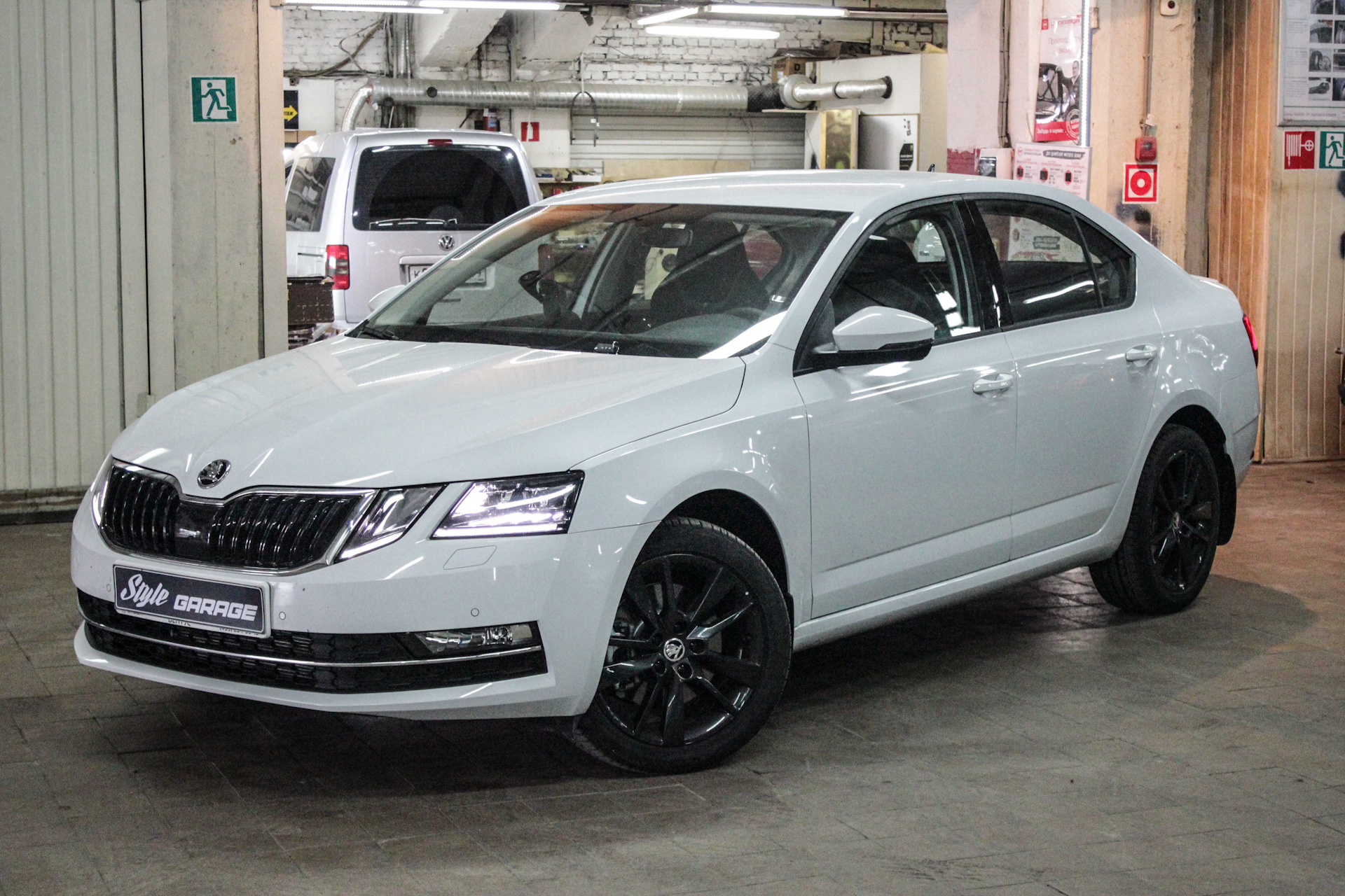 Skoda Octavia a7 White