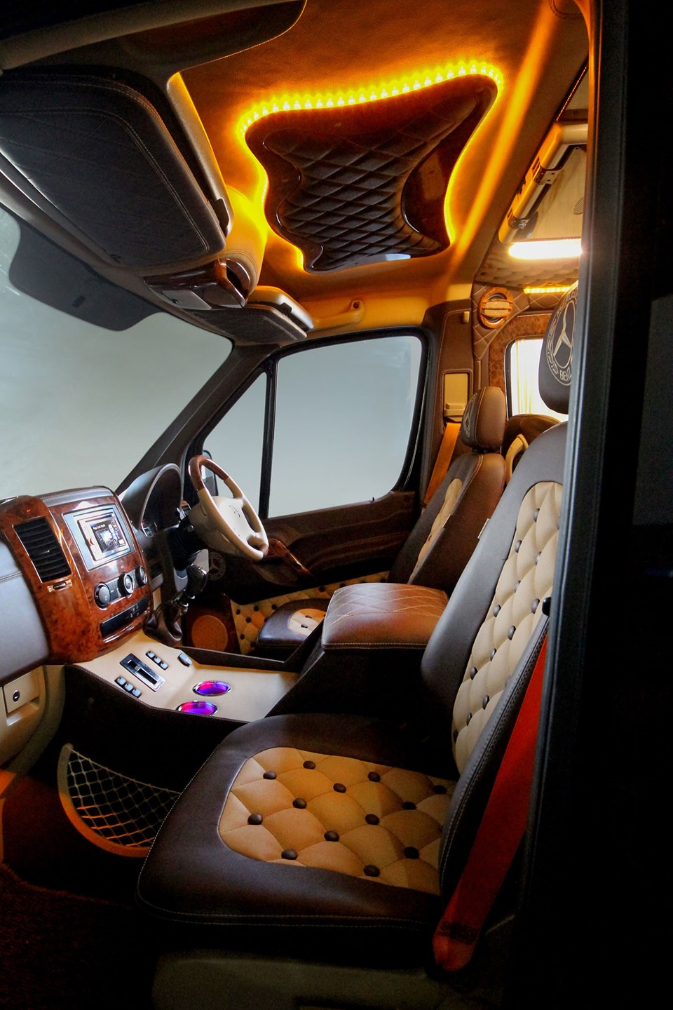 Mercedes Sprinter Interior Carlex 2022