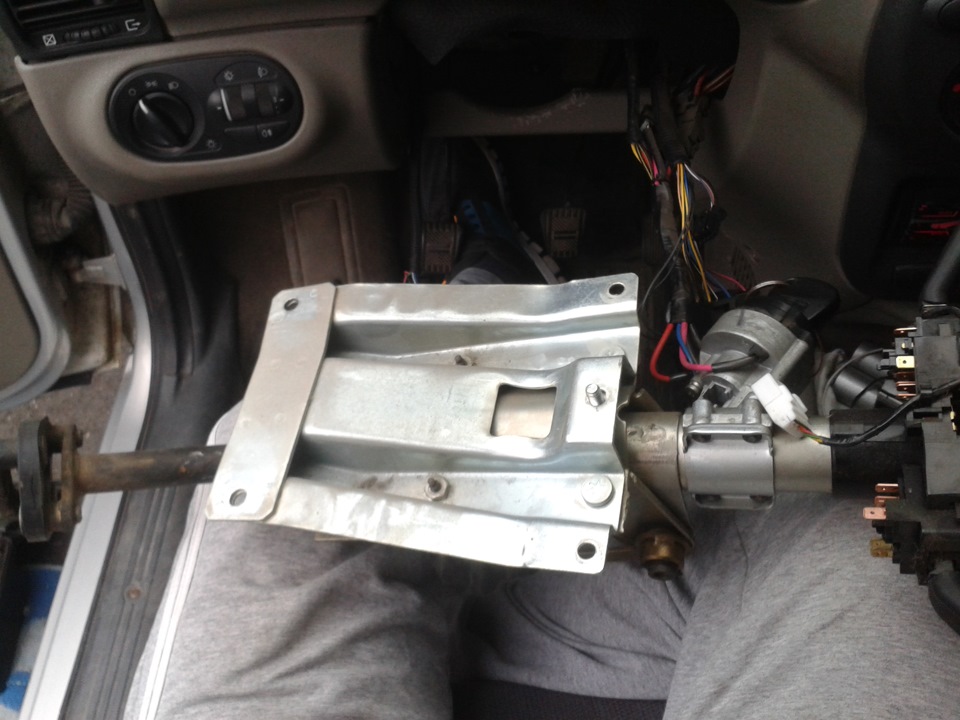 Замена тарельчатой пружины — Lada Калина седан, 1,6 л, 2008 года ...