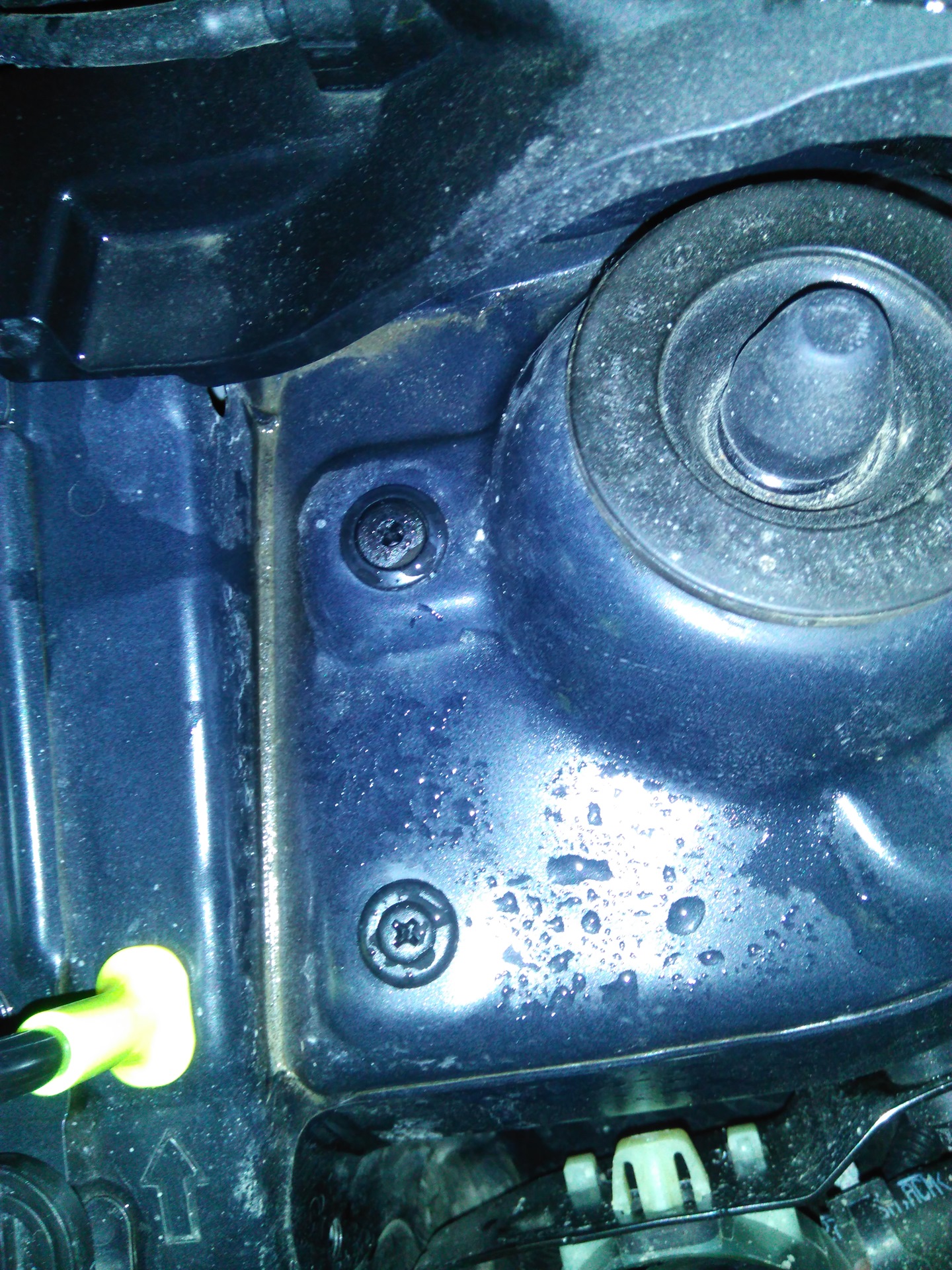 заглушки в ТЕХ.ОТВРСТИЯ! — KIA Rio (3G), 1,4 л, 2015 года своими